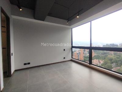 Apartamento de 2 alcobas en arriendo en Altos Del Poblado Cola Del Zorro, Medellín, 85 m² · foto 16 de 20