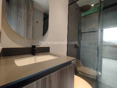 Apartamento de 2 alcobas en arriendo en Altos Del Poblado Cola Del Zorro, Medellín, 85 m² · foto 19 de 20