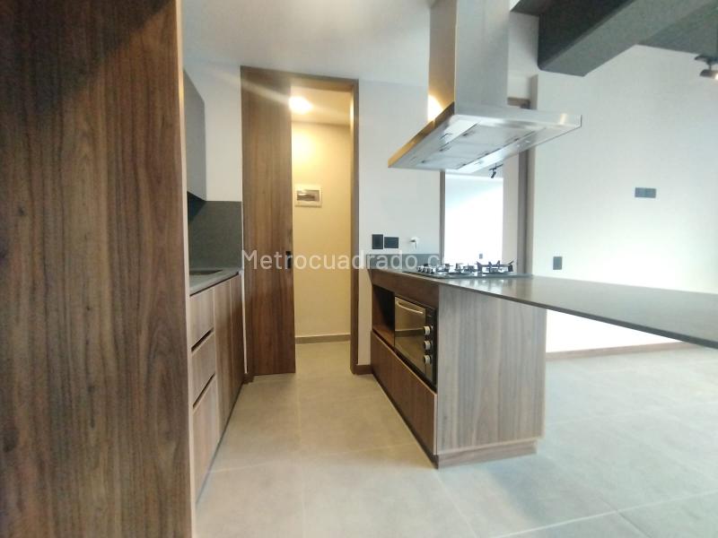 Apartamento Cómodo de 2 Alcobas en Altos del Poblado - 7