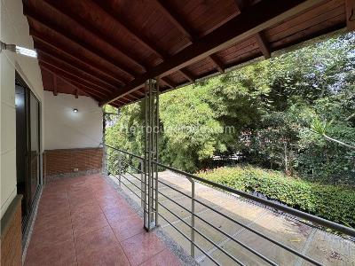 Casa de 3 alcobas en venta en No Aplica, Envigado, 218 m² · foto 4 de 20
