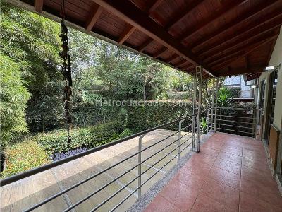 Casa de 3 alcobas en venta en No Aplica, Envigado, 218 m² · foto 11 de 20