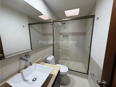 Casa de 3 alcobas en venta en No Aplica, Envigado, 218 m² · foto 14 de 20