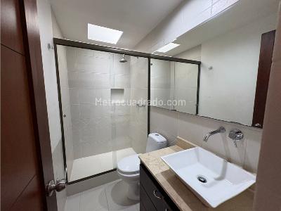 Casa de 3 alcobas en venta en No Aplica, Envigado, 218 m² · foto 17 de 20