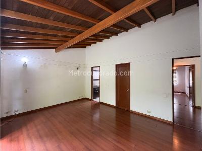 Casa de 3 alcobas en venta en No Aplica, Envigado, 218 m² · foto 20 de 20