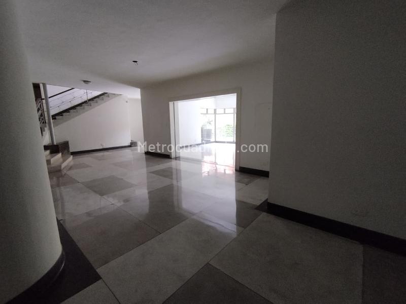 Commercial House in Santa Maria De Los Angeles - 4