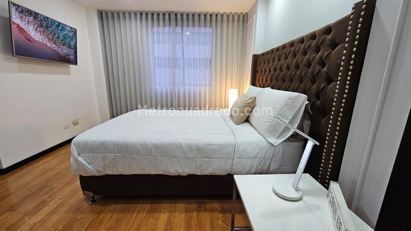 Apartamento Moderno de 2 Alcobas en Ciudad del Río, Medellín - 2