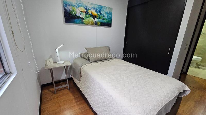 Apartamento Moderno de 2 Alcobas en Ciudad del Río, Medellín - 3