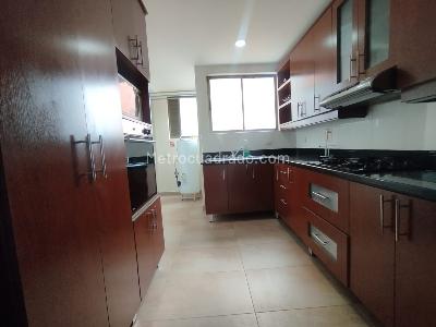 Apartamento de 3 alcobas en arriendo en El Campestre La Frontera, Medellín, 170 m² · foto 9 de 20