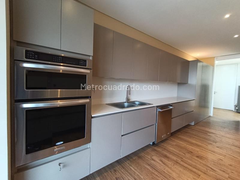 Apartamento de Lujo de 4 Alcobas con Vistas Panorámicas en Las Palmas - 6