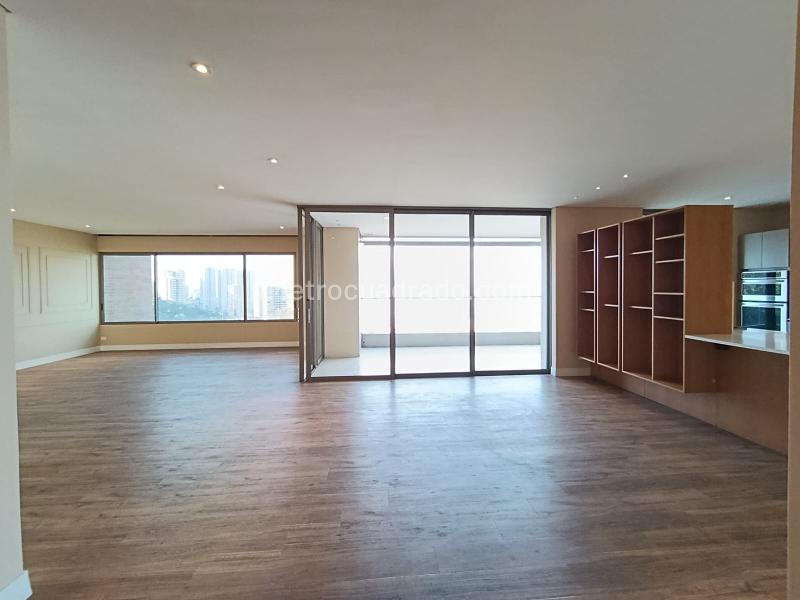 Apartamento de Lujo de 4 Alcobas con Vistas Panorámicas en Las Palmas - 3