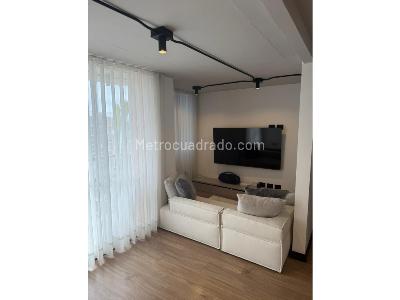 Apartamento de 2 alcobas en venta en El Porvenir, Rionegro, 54 m² · foto 2 de 13