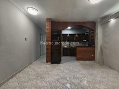 Casa en venta en Malta, Itagüí · foto 2 de 17