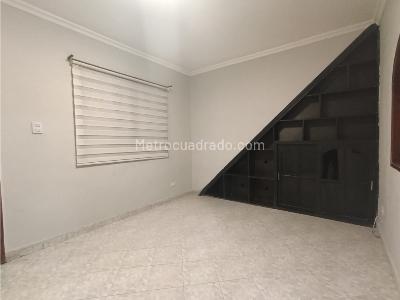 Casa en venta en Malta, Itagüí · foto 9 de 17