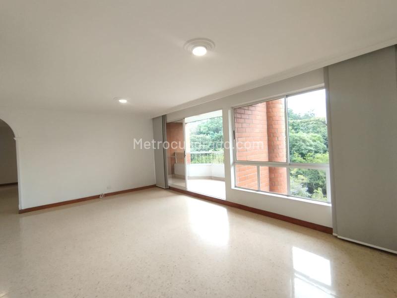 Unique 3BR Apartment in Santa Maria De Los Angeles - 3