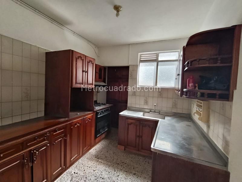 Versatile House for Business or Family in Rosales - 6