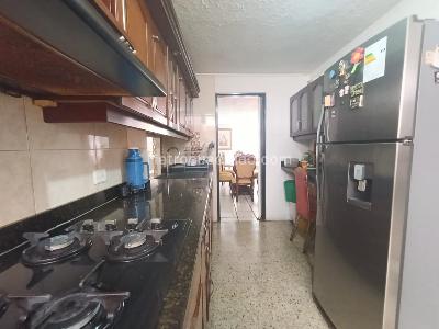 Apartamento de 4 alcobas en arriendo en Estadio, Medellín, 178 m² · foto 11 de 20