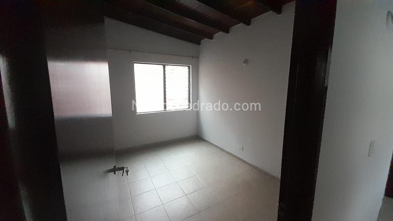 3BR House for Commercial Use or Living in Simon Bolivar Medellín - 3
