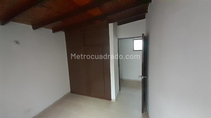 3BR House for Commercial Use or Living in Simon Bolivar Medellín - 8