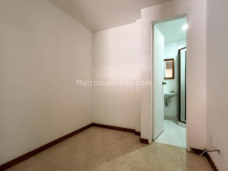 Casa en Arriendo en Cumbres (Envigado) - 3