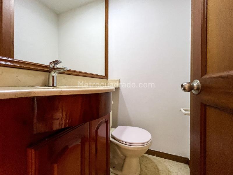 Casa en Arriendo en Cumbres (Envigado) - 6