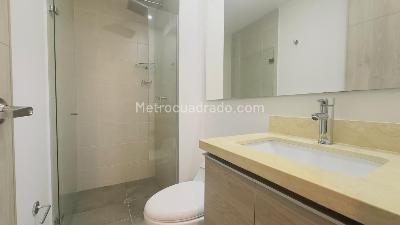 Apartamento de 3 alcobas en arriendo en Cumbres, Envigado, 97 m² · foto 6 de 17