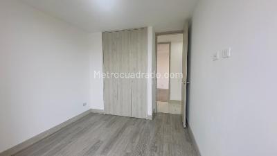 Apartamento de 3 alcobas en arriendo en Cumbres, Envigado, 97 m² · foto 9 de 17