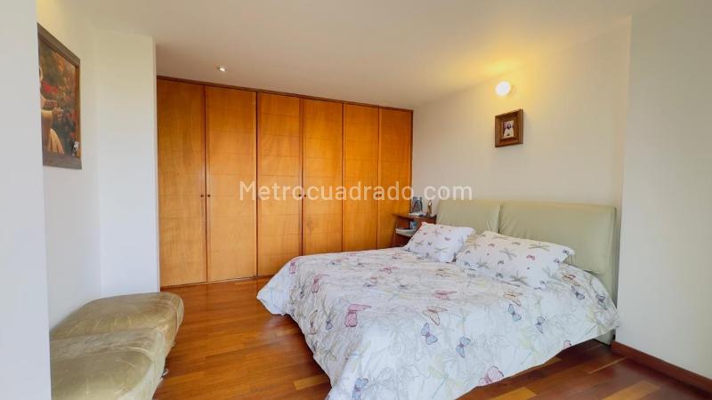 Apartamento Elegante de 2 Alcobas en Los Gonzßlez (El Poblado) - 9
