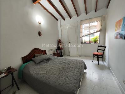 Apartamento de 3 alcobas en venta en Bolivariana, Medellín, 165 m² · foto 5 de 19