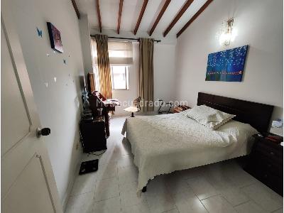 Apartamento de 3 alcobas en venta en Bolivariana, Medellín, 165 m² · foto 8 de 19