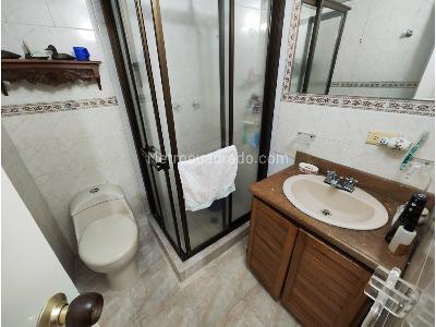 Apartamento de 3 alcobas en venta en Bolivariana, Medellín, 165 m² · foto 15 de 19