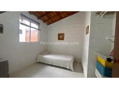 Casa de 4 alcobas en venta en Buenos Aires, Medellín, 156 m² · foto 6 de 16