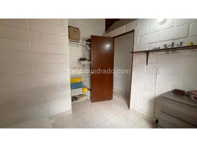 Casa de 4 alcobas en venta en Buenos Aires, Medellín, 156 m² · foto 7 de 16