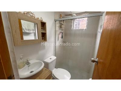 Casa de 4 alcobas en venta en Buenos Aires, Medellín, 156 m² · foto 14 de 16