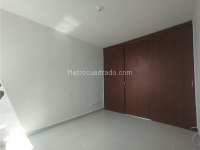 Apartamento de 2 alcobas en venta en Bombona, Medellín, 32 m² · foto 7 de 9