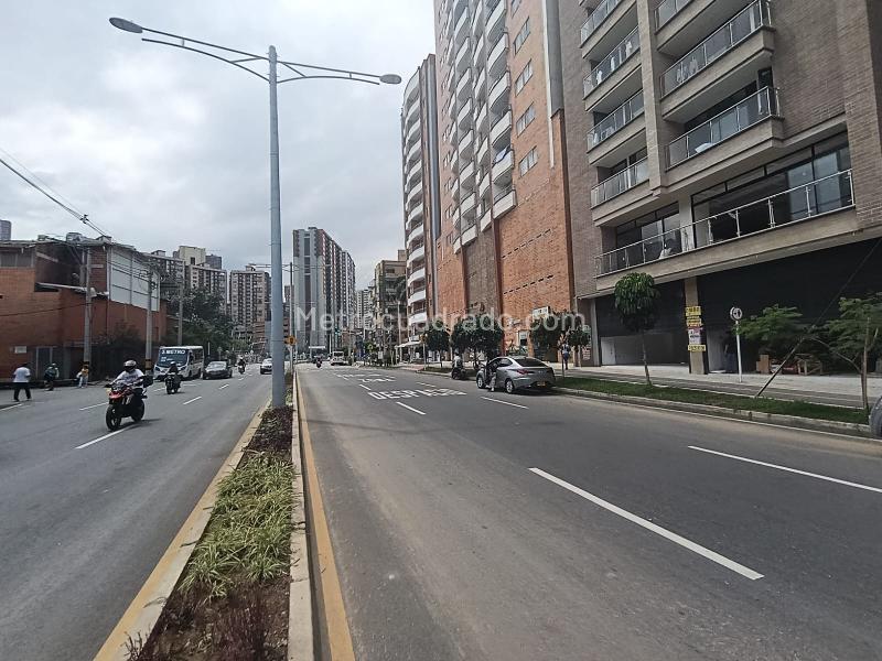 Local Comercial en Arriendo, Restrepo Naranjo, Sabaneta - Więcej
