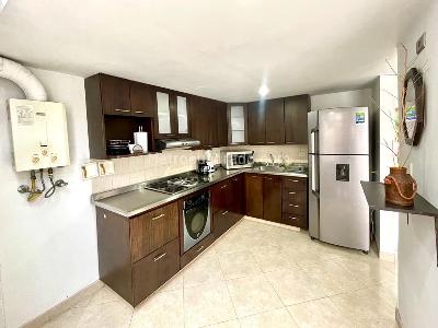 Casa de 2 alcobas en arriendo en Suramerica Itagui, Itagüí, 90 m² · foto 2 de 15
