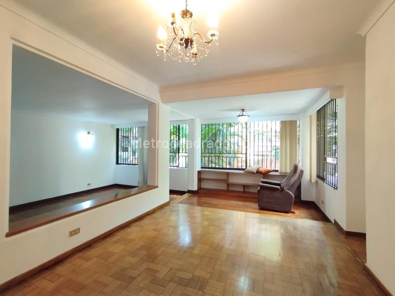 3BR Apartment in Zuñiga (155 m²) - 2