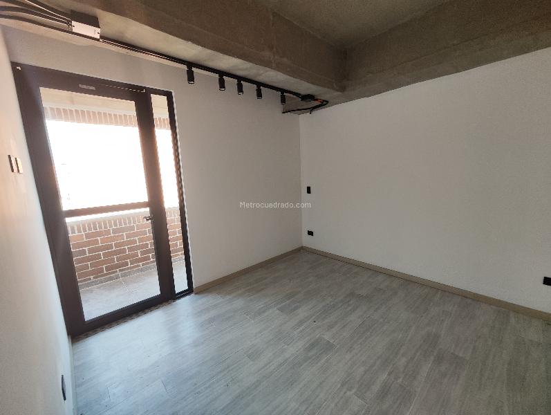 Stylish 2BR Apartment in Laureles Medellin - 8
