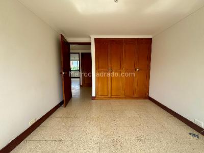 Apartamento de 3 alcobas en arriendo en El Campestre La Frontera, Medellín, 137 m² · foto 10 de 20