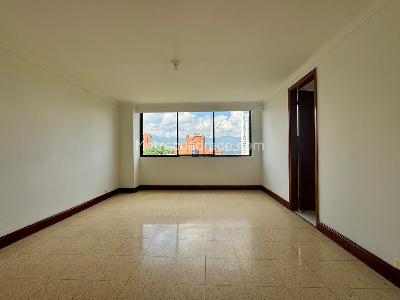 Apartamento de 3 alcobas en arriendo en El Campestre La Frontera, Medellín, 137 m² · foto 13 de 20