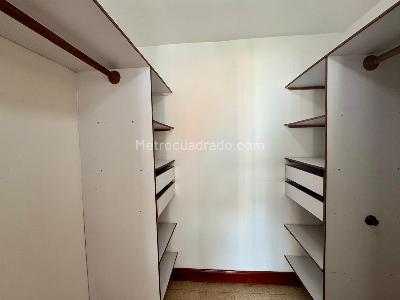 Apartamento de 3 alcobas en arriendo en El Campestre La Frontera, Medellín, 137 m² · foto 15 de 20
