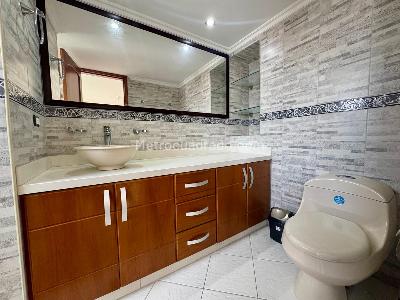 Apartamento de 3 alcobas en arriendo en El Campestre La Frontera, Medellín, 137 m² · foto 16 de 20