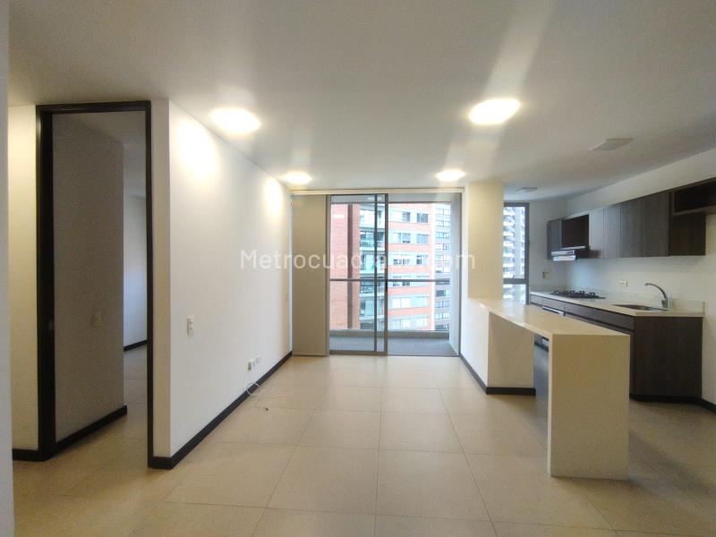 Charming 2BR Apartment in Altos Del Poblado - 2