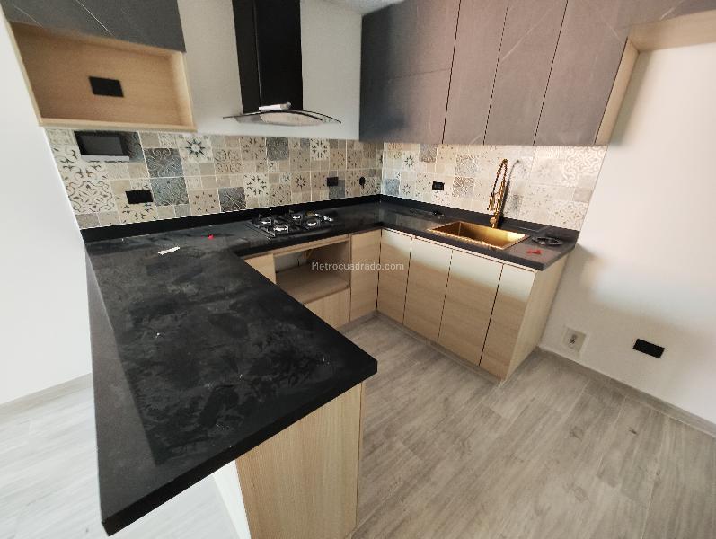 1BR Loft-Style New Apartment in Laureles Medellín - 2