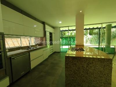 Casa en arriendo en Loma Del Atravesado, Envigado · foto 8 de 16