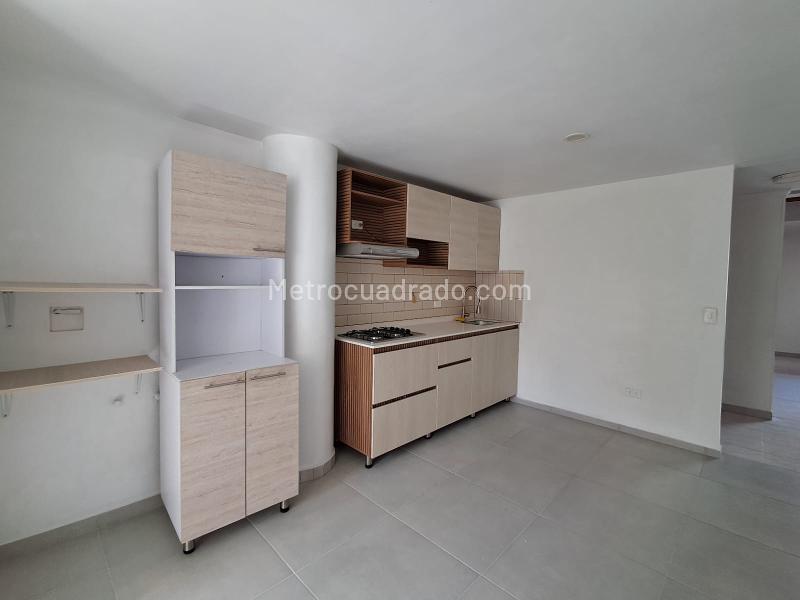3BR Apartment in Milla De Oro (230 m²) - 3