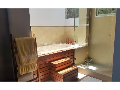 Casa de 4 alcobas en venta en Alto Del Escobero, Envigado, 236 m² · foto 9 de 14