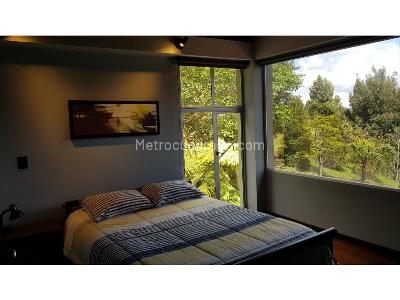 Casa de 4 alcobas en venta en Alto Del Escobero, Envigado, 236 m² · foto 10 de 14