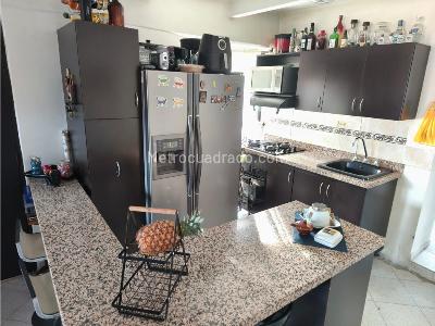 Apartamento en venta en Belen, Medellín · foto 2 de 14