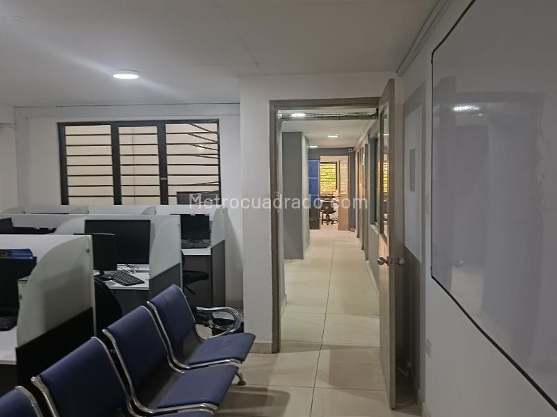 Local Comercial en Arriendo, Santa Isabel, Bogotá D.C. - Vista 3